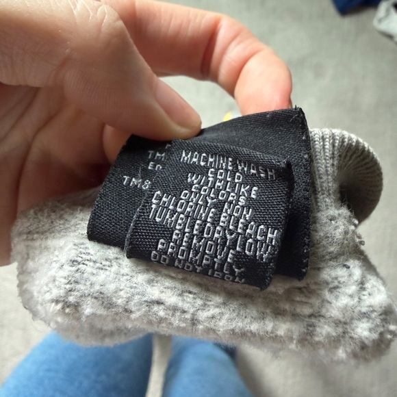 Hufflepuff sweatshirt - Picture 10 of 10